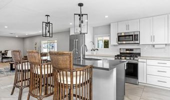 7126 San Luis St 121, Carlsbad, CA 92011