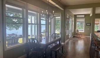 390 Wagner Point Rd, Alburgh, VT 05440