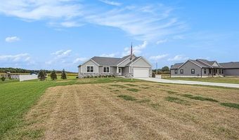 8309 Almont Rd, Almont, MI 48003