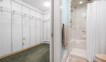 825 Woonsocket Hl, North Smithfield, RI 02896