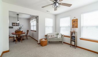 306 Riverview Dr, Albion, IN 46701