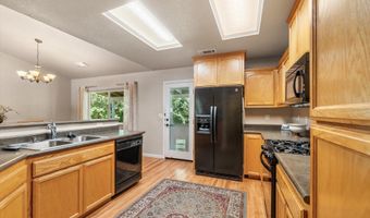 2345 Shenandoah Dr, Anderson, CA 96007