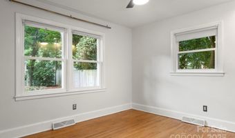 4132 Greenhaven Ln, Charlotte, NC 28205
