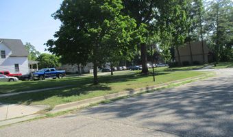 427 E Downie St, Alma, MI 48801