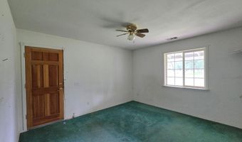 16041 Setting Sun Dr, Anderson, CA 96007