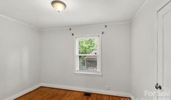 1819 Arnold Dr, Charlotte, NC 28205