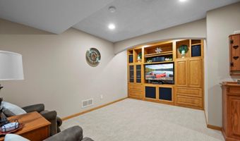 12500 Dorchester Trl, Apple Valley, MN 55124