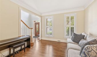 3095 Walnut Creek Dr, Alpharetta, GA 30005
