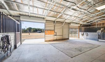 356 Oak Grove Rd NW, Adairsville, GA 30103