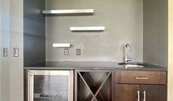 21 Furnace St 801, Akron, OH 44308