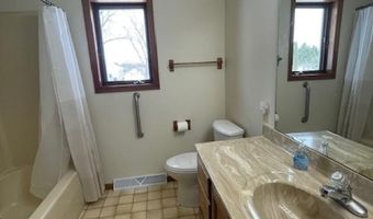 912 DUCHAC St, Antigo, WI 54409