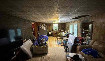67 W Taxiway Dr, Albany, KY 42602