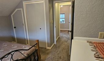 105 N Division St, Anamosa, IA 52205