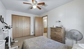606 DeKalb Ave, Auburn, IN 46706