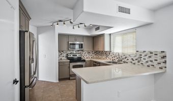444 S MEADOWS Dr, Chandler, AZ 85224