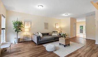 6134 PINE CREST Ln, Frederick, MD 21701