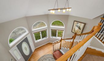 32 Merrill Rd, Campton, NH 03223