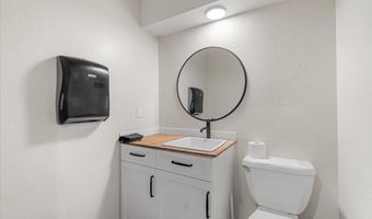 1750 27th St, Arcata, CA 95521