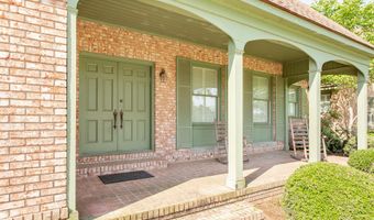 220 Lake Shore Dr, Alma, GA 31510