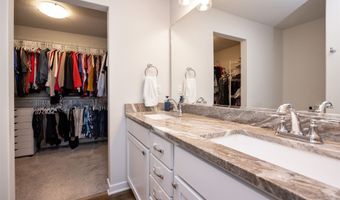 124 E Bridge Rd, Polk City, IA 50226
