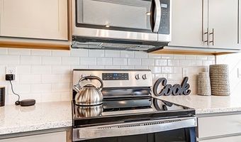 370 Greenland Pass, Delaware, OH 43015