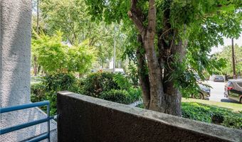 5151 Balboa Blvd 104, Encino, CA 91316