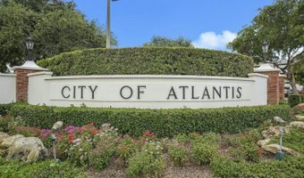 201 Orange Tree Dr, Atlantis, FL 33462