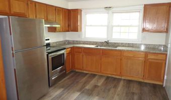 280 E Main St APT A2, Clinton, CT 06413