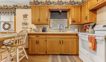 11676 Lair Rd NE, Alliance, OH 44601