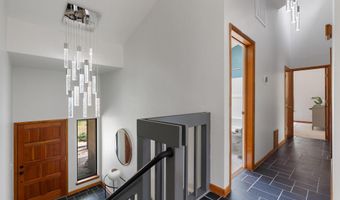 39368 LONGHILL Ln, Aldie, VA 20105