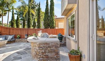 3749 Arapaho Pl, Carlsbad, CA 92010