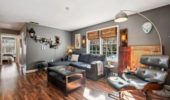 706 S ARLINGTON MILL Dr 18302, Arlington, VA 22204