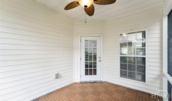 77 Stonelake Cir, Savannah, GA 31419