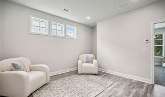 5064 Insperon Ln 34, Peachtree Corners, GA 30092