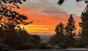 3352 NW Windwood Way, Bend, OR 97703