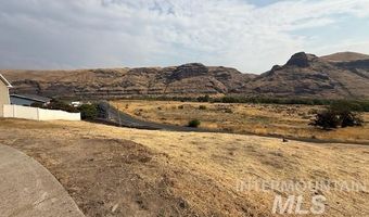 107 Appleford Dr, Asotin, WA 99402