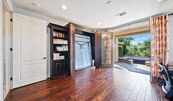 6839 Helenite Pl, Carlsbad, CA 92009