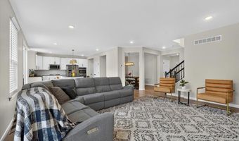 2137 Henley Woods Dr, Arnold, MO 63010