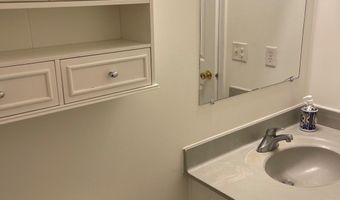 17 WHITE CRANE Dr, Berlin, MD 21811