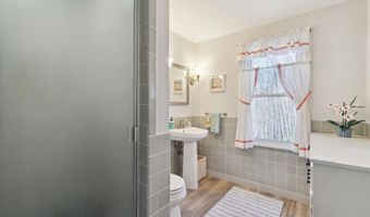 104 Highland Ave, Allegan, MI 49010