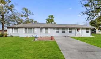 633 Keller St, Bay St. Louis, MS 39520
