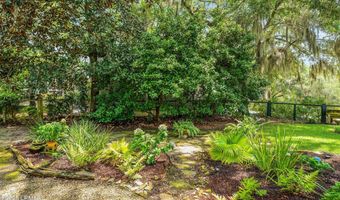 110 Coosaw Club Dr, Beaufort, SC 29907