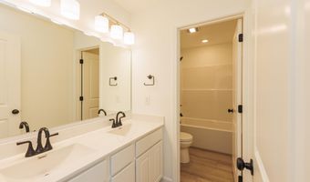 13 Red Oak Dr, Bedford, IN 47421