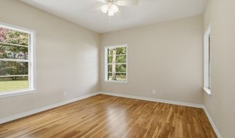 150 West St, Alto, TX 75925