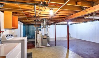 104 Stanton Ave, East Providence, RI 02915