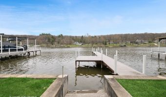 1539 Lowe Dr, Algonquin, IL 60102