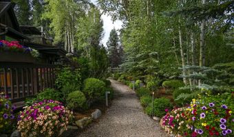 1038 Owl Creek Rd, Aspen, CO 81611