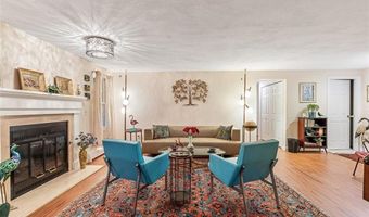 58 Needle Grove Pt A, North Providence, RI 02904