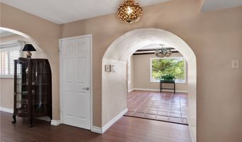 19955 Chickasaw Rd, Apple Valley, CA 92307