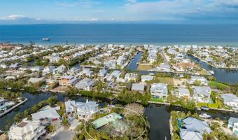 245 WILLOW Ave, Anna Maria, FL 34216